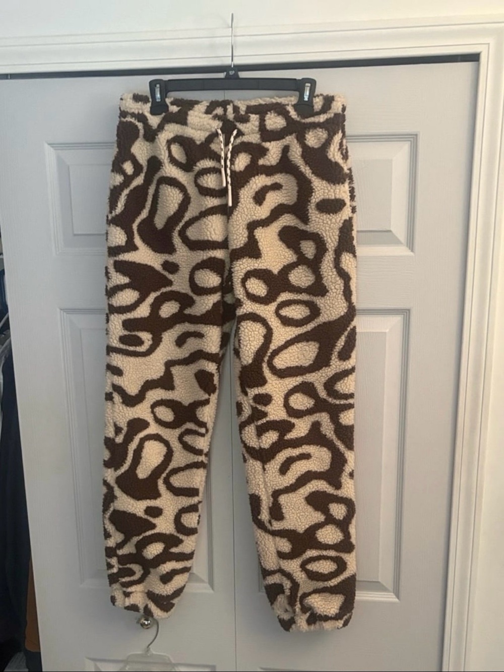Parks Project Fleece Pants Yellowstone Geysers Print Brown NWOT Mens Small Rare